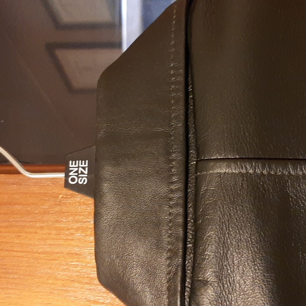 Nice leather jacket - Picture 8 of 12